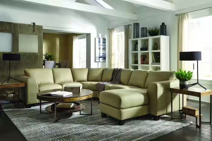 Palliser Juno Sectional in Leather