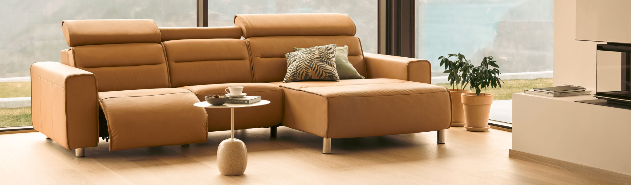 Stressless Emily Power Reclining Sofa Chaise Sectional Caramel Leather