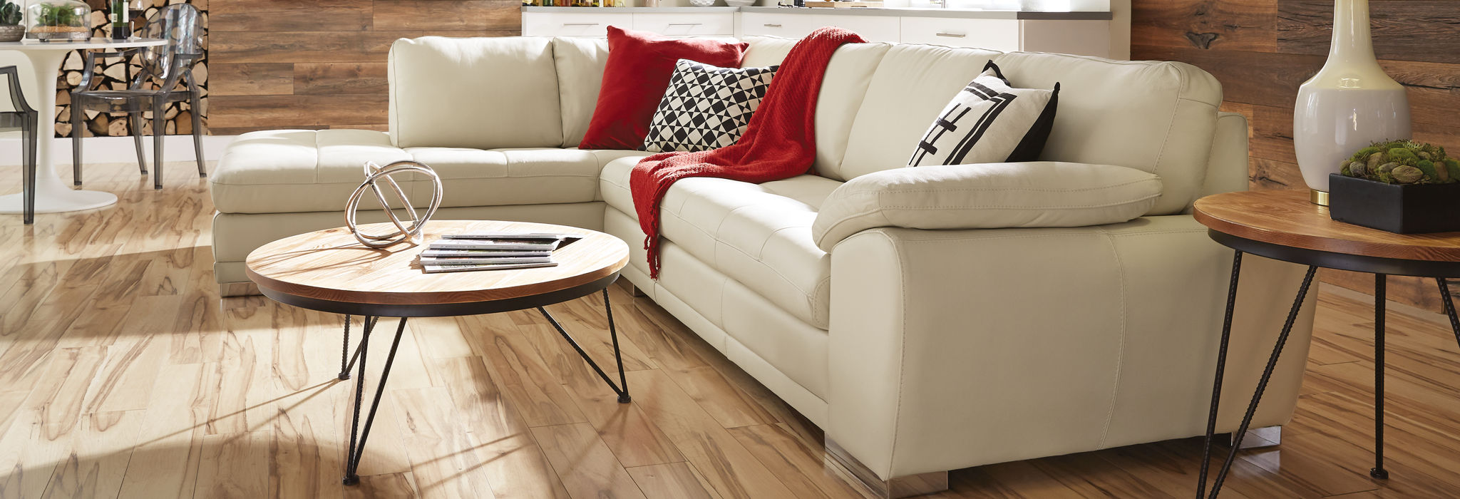 Palliser Miami Sectional in Cream Leather